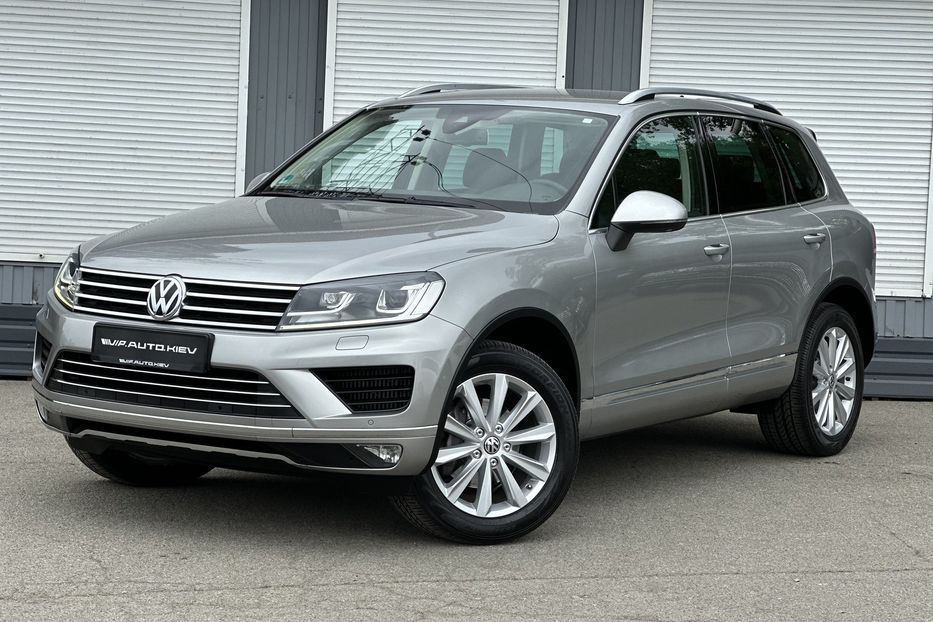 Продам Volkswagen Touareg Premium 2015 года в Киеве