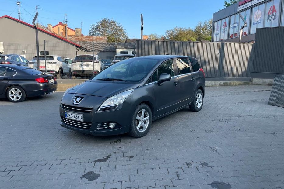 Продам Peugeot 5008 TDI 2010 года в Черновцах