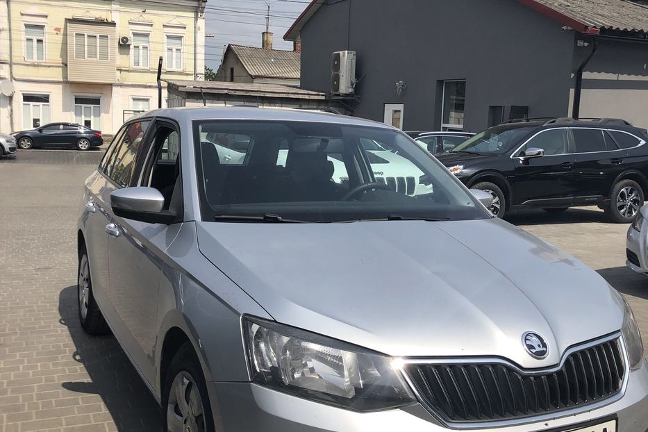 Продам Skoda Fabia 2015 года в Черновцах