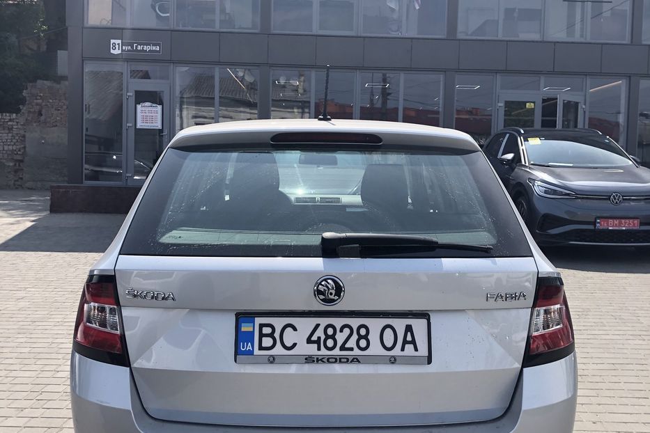 Продам Skoda Fabia 2015 года в Черновцах