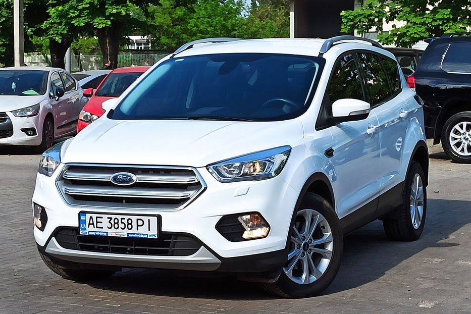 Продам Ford Kuga Titanium 2019 года в Днепре