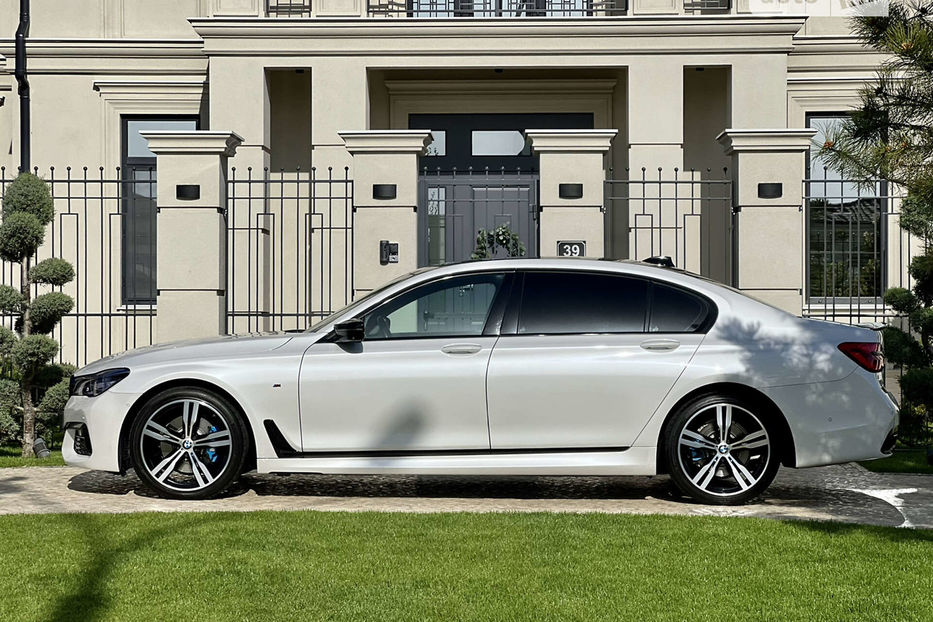 Продам BMW 730 3.0 Diesel 2016 года в Одессе