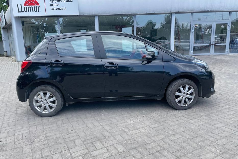 Продам Toyota Yaris 2016 года в Днепре