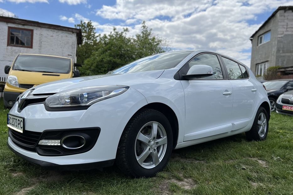 Продам Renault Megane 1.5 DCI CRUIZ CONTROL LED  2015 года в Львове