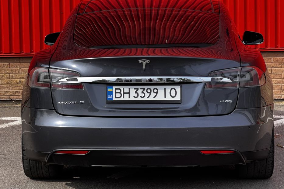 Продам Tesla Model S Performance 85d 2015 года в Одессе