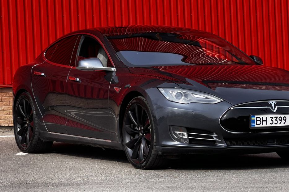 Продам Tesla Model S Performance 85d 2015 года в Одессе