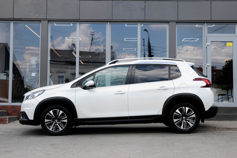 Продам Peugeot 2008 Allure 2017 года в Черновцах