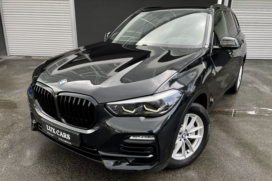 Продам BMW X5 30d 2018 года в Киеве