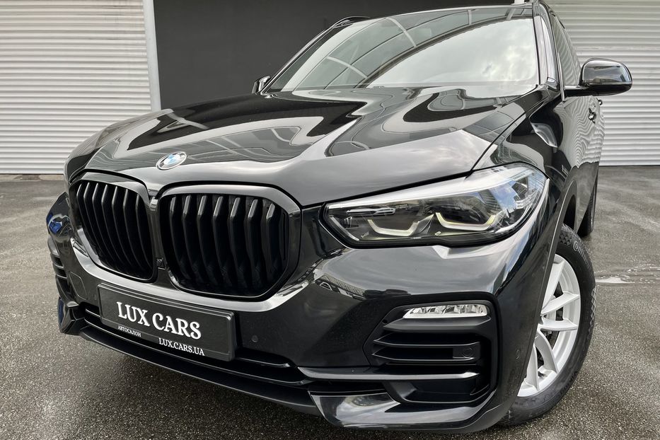 Продам BMW X5 30d 2018 года в Киеве