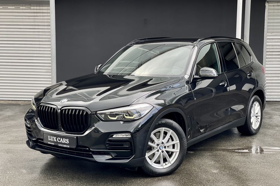 Продам BMW X5 30d 2018 года в Киеве