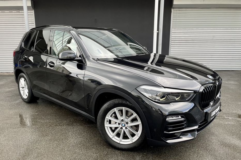 Продам BMW X5 30d 2018 года в Киеве