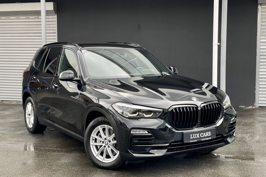 Продам BMW X5 30d 2018 года в Киеве