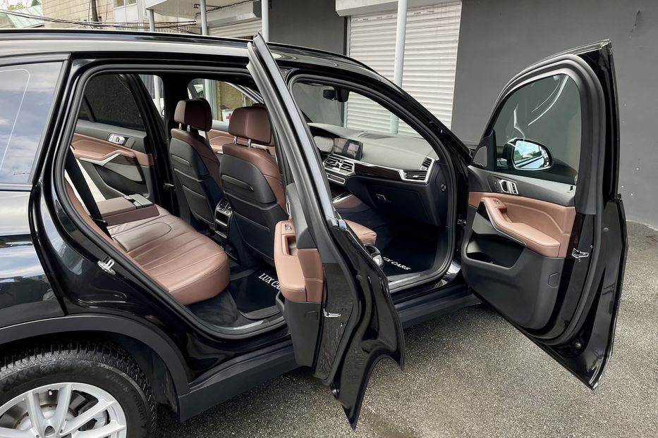 Продам BMW X5 30d 2018 года в Киеве