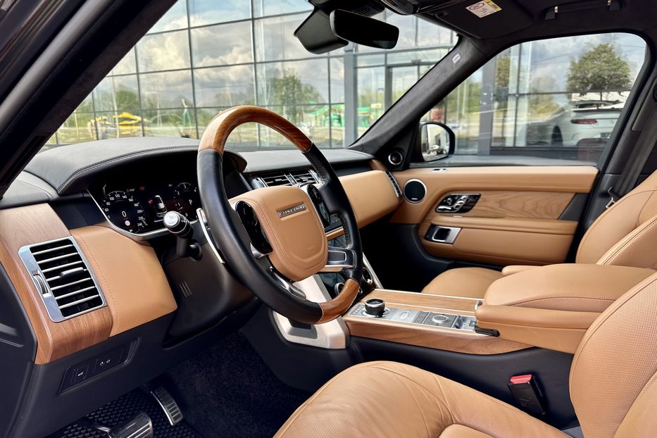 Продам Land Rover Range Rover Long 2019 года в Киеве