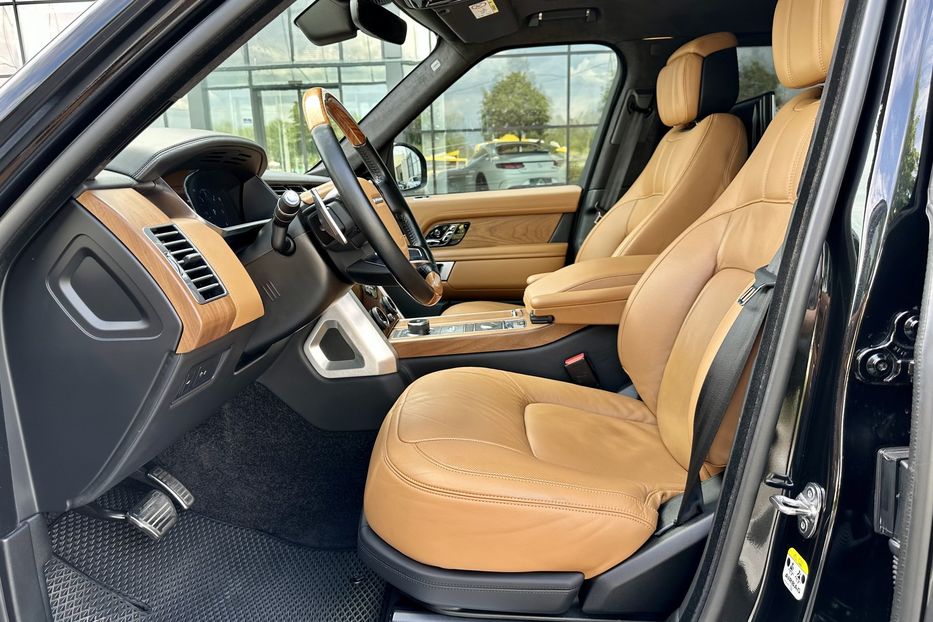 Продам Land Rover Range Rover Long 2019 года в Киеве