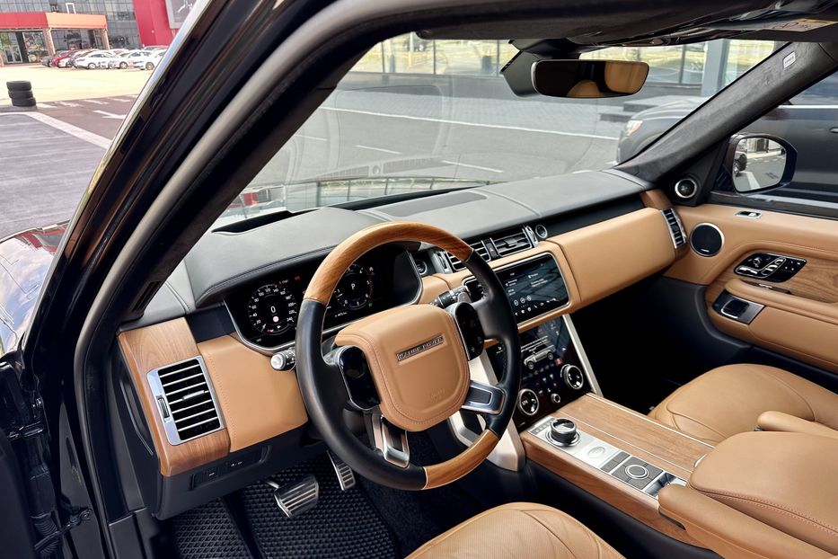 Продам Land Rover Range Rover Long 2019 года в Киеве