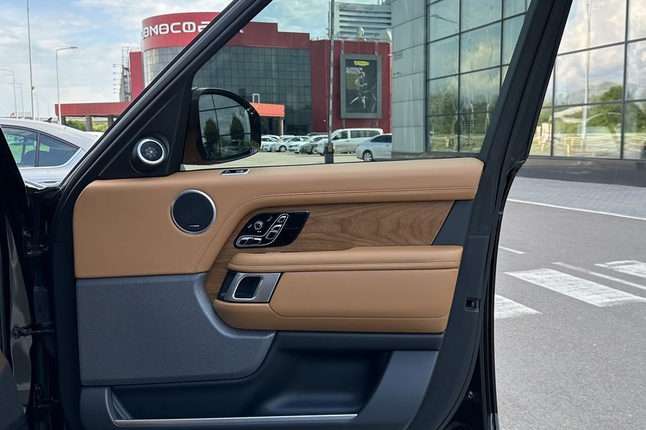 Продам Land Rover Range Rover Long 2019 года в Киеве