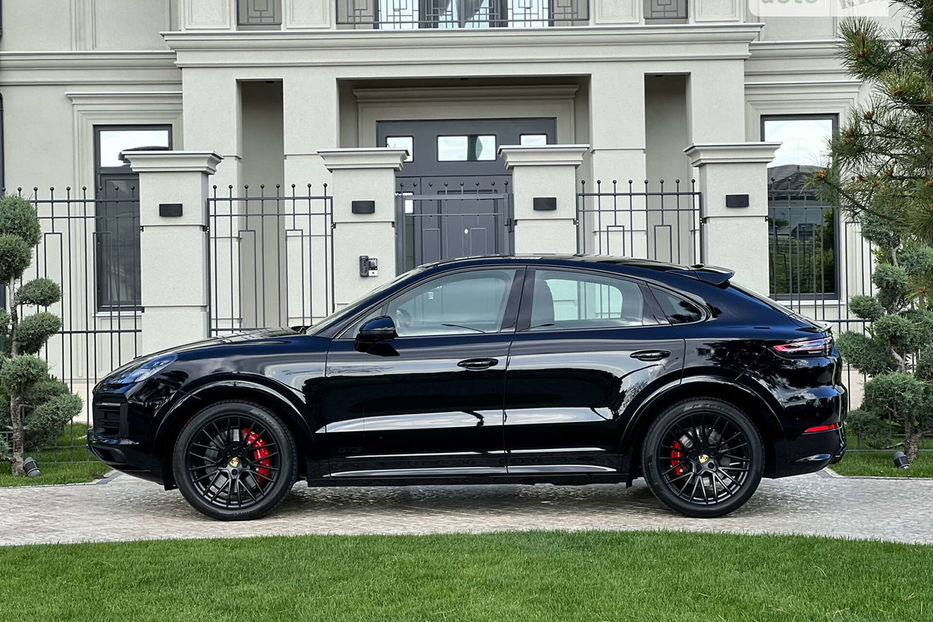 Продам Porsche Cayenne Coupe GTS 2023 года в Одессе