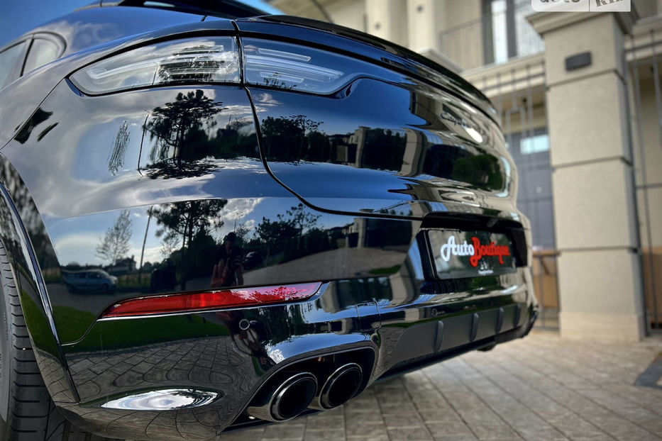 Продам Porsche Cayenne Coupe GTS 2023 года в Одессе