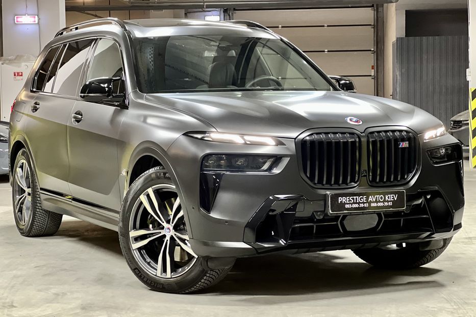 Продам BMW X7 М60i LCI 2022 года в Киеве