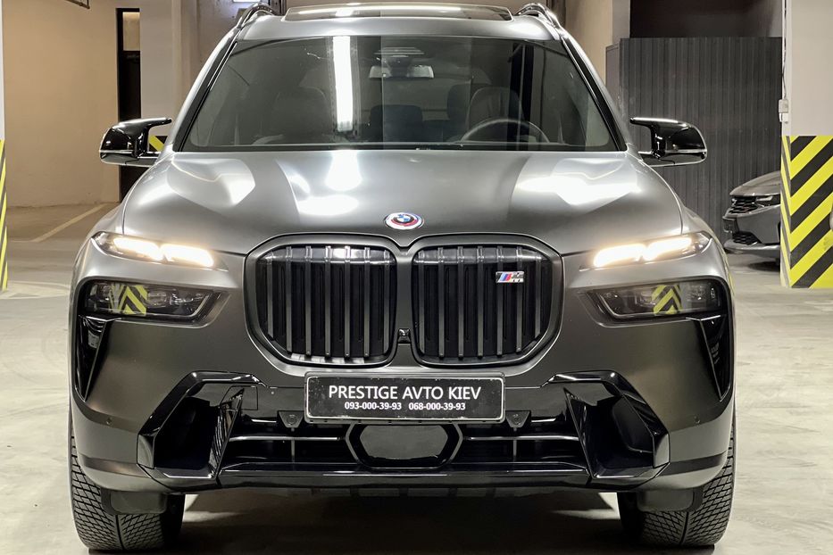 Продам BMW X7 М60i LCI 2022 года в Киеве