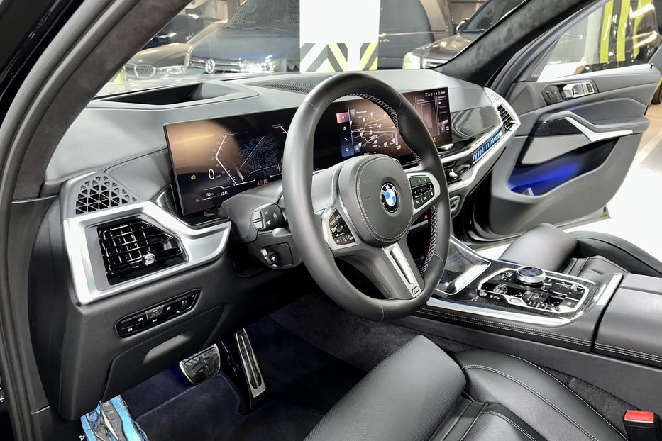 Продам BMW X7 М60i LCI 2022 года в Киеве