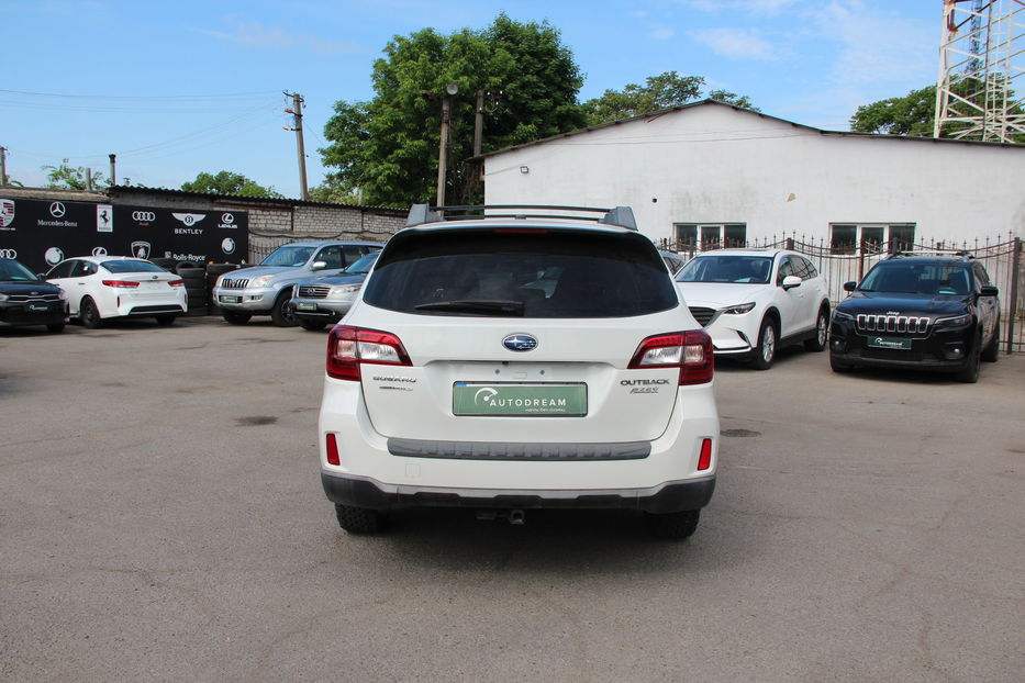 Продам Subaru Outback 2015 года в Одессе