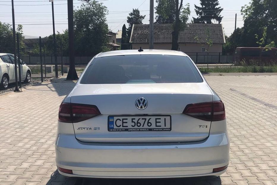 Продам Volkswagen Jetta 2016 года в Черновцах