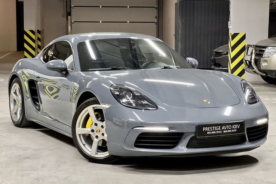 Продам Porsche Cayman 2018 года в Киеве