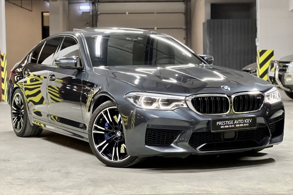 Продам BMW M5 2019 года в Киеве