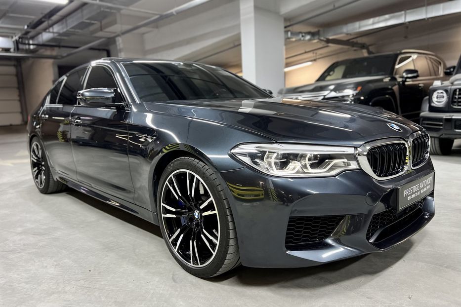 Продам BMW M5 2019 года в Киеве