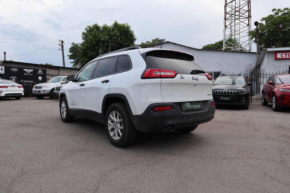 Продам Jeep Cherokee Sport 2016 года в Одессе