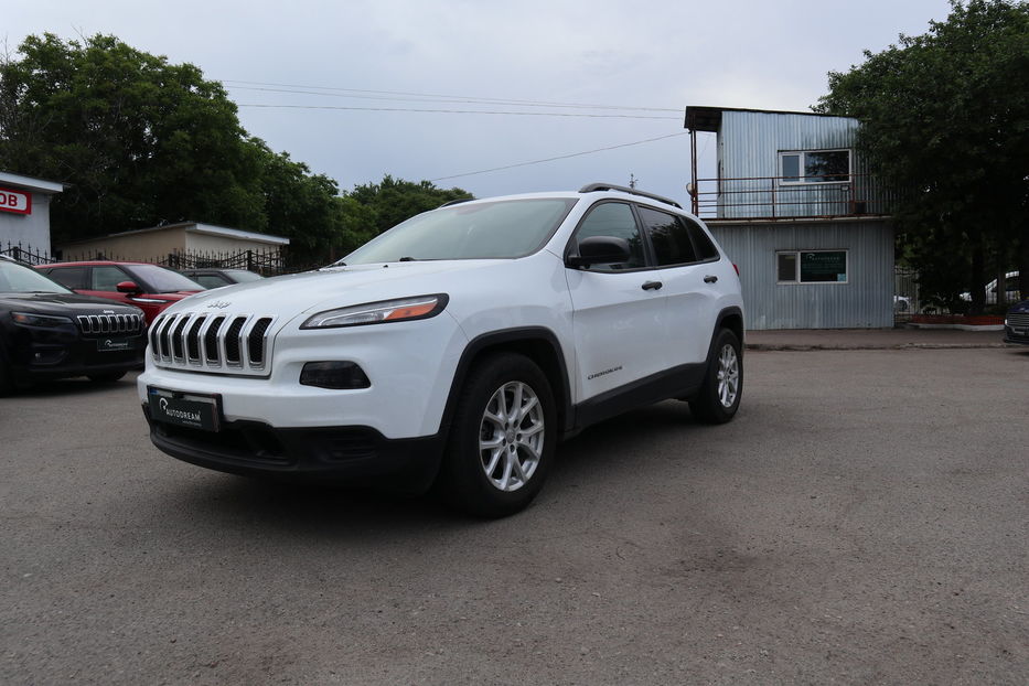 Продам Jeep Cherokee Sport 2016 года в Одессе