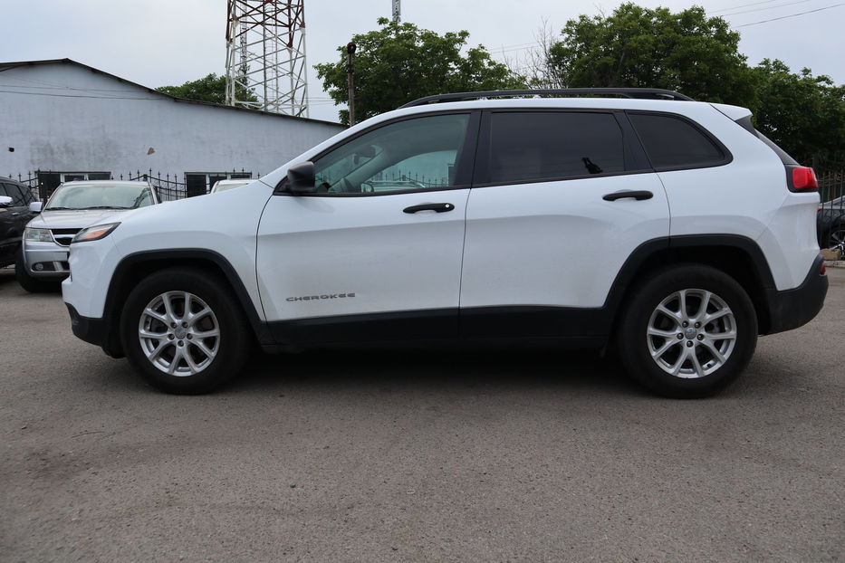 Продам Jeep Cherokee Sport 2016 года в Одессе