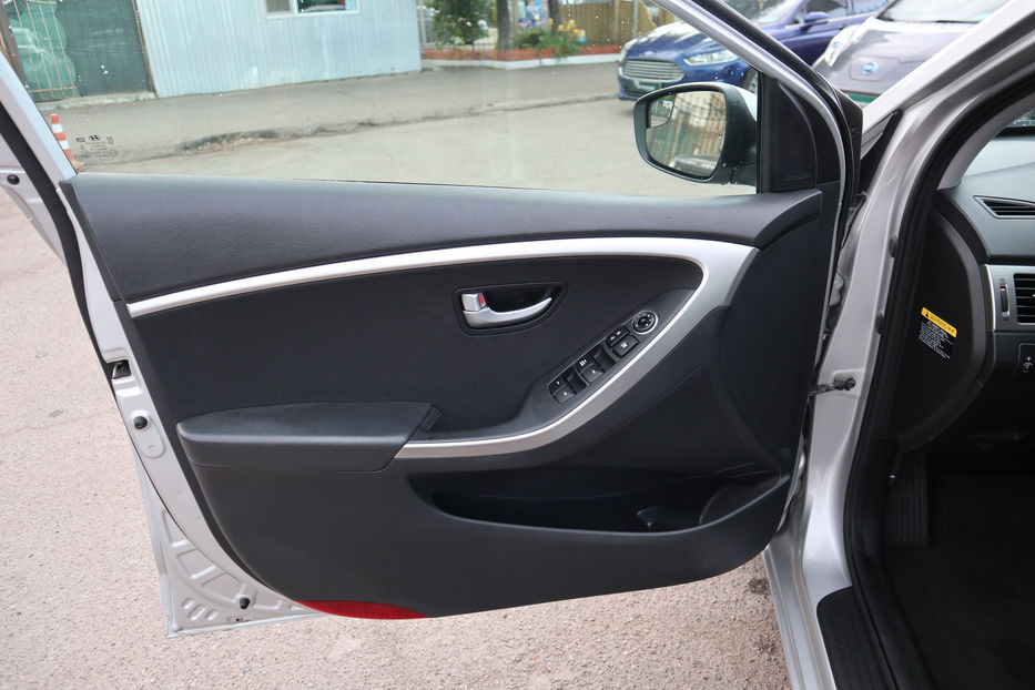 Продам Hyundai Elantra GT 2014 года в Одессе