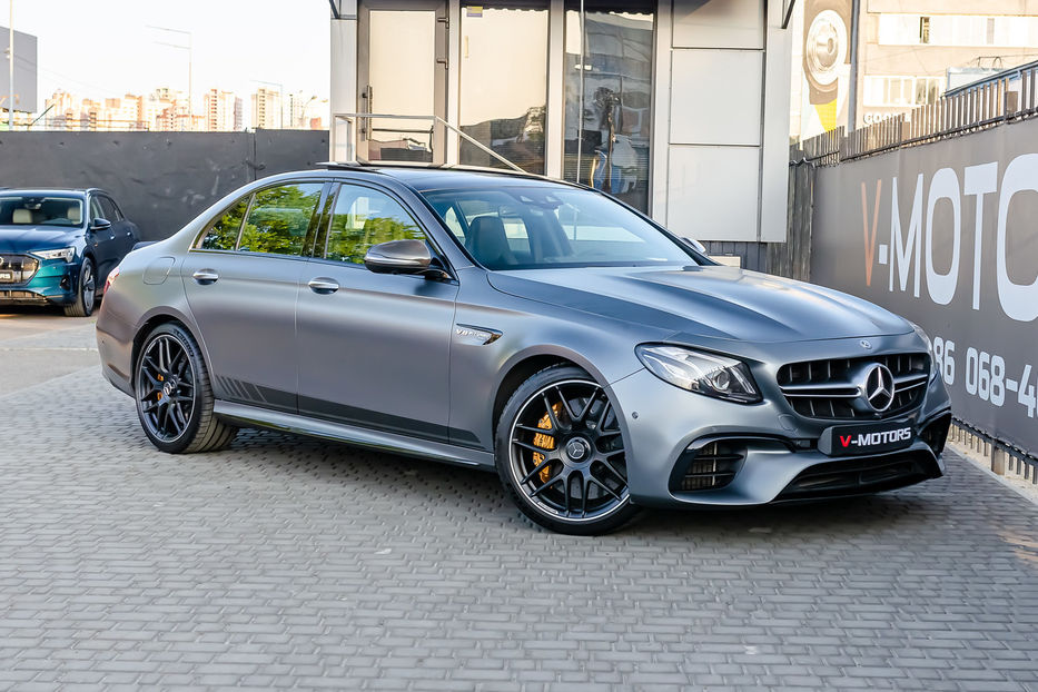 Продам Mercedes-Benz E-Class 63S AMG 4Matic+ 2018 года в Киеве