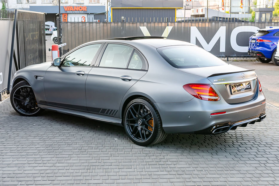 Продам Mercedes-Benz E-Class 63S AMG 4Matic+ 2018 года в Киеве