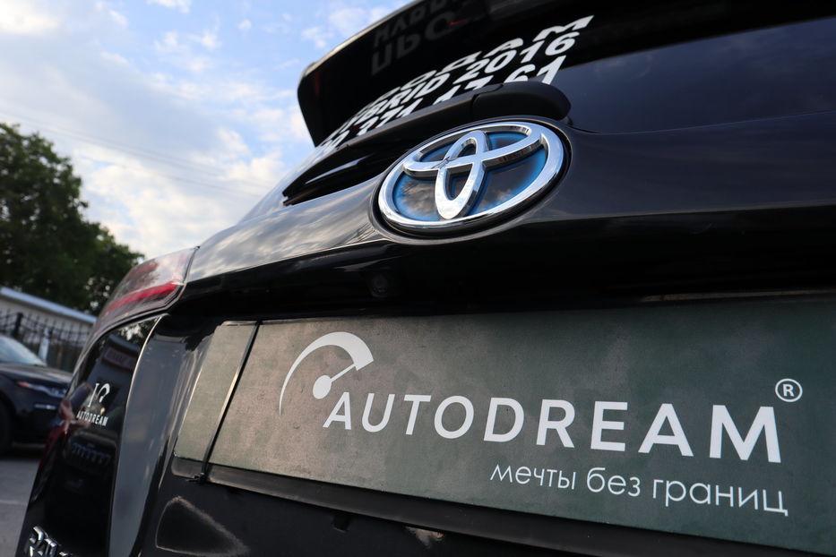 Продам Toyota Rav 4 Limited Hybrid AWD 2016 года в Одессе