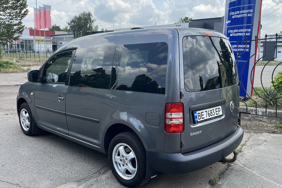 Продам Volkswagen Caddy груз. Автомат 2013 года в Николаеве