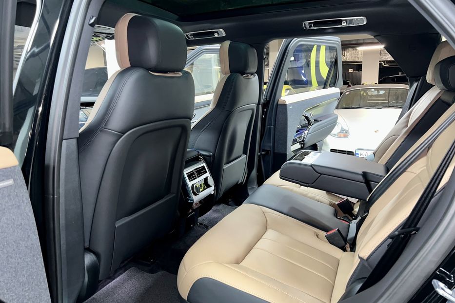 Продам Land Rover Range Rover Sport 2023 года в Киеве