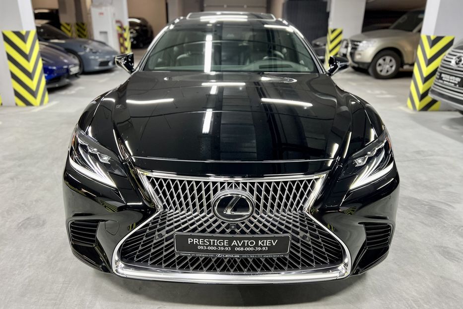 Продам Lexus LS 600 2019 года в Киеве