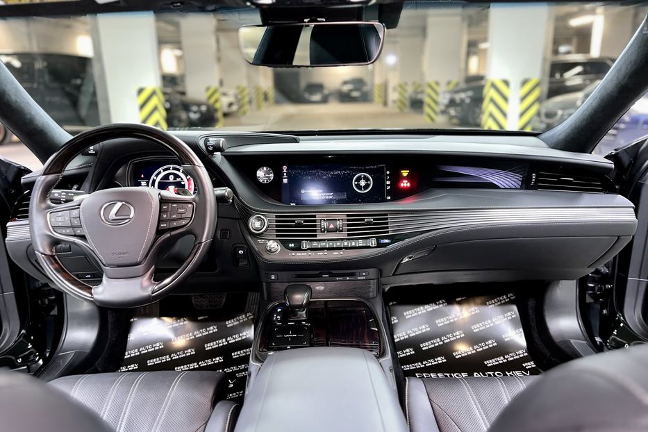 Продам Lexus LS 600 2019 года в Киеве