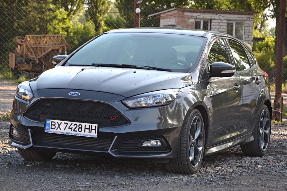 Продам Ford Focus ST 2017 года в Хмельницком