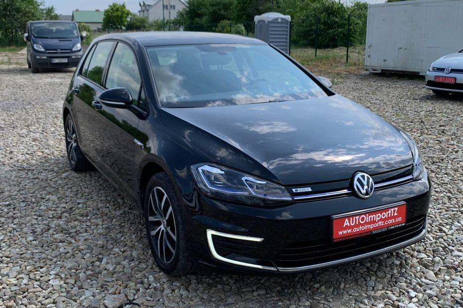 Продам Volkswagen e-Golf 35.8 kWh (136 к.с.) 2020 года в Львове