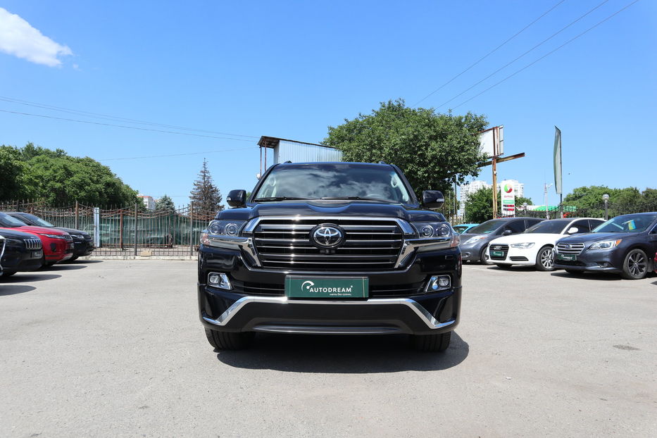 Продам Toyota Land Cruiser 200 2017 года в Одессе