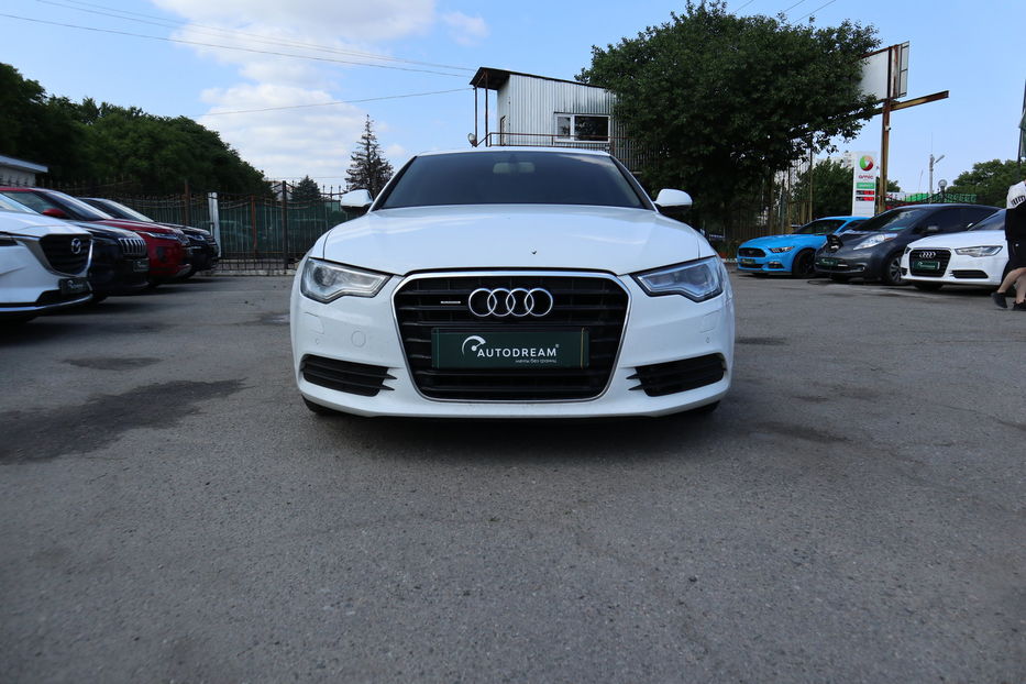 Продам Audi A6 Premium Plus 2012 года в Одессе