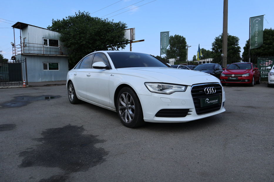 Продам Audi A6 Premium Plus 2012 года в Одессе