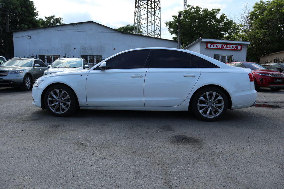 Продам Audi A6 Premium Plus 2012 года в Одессе