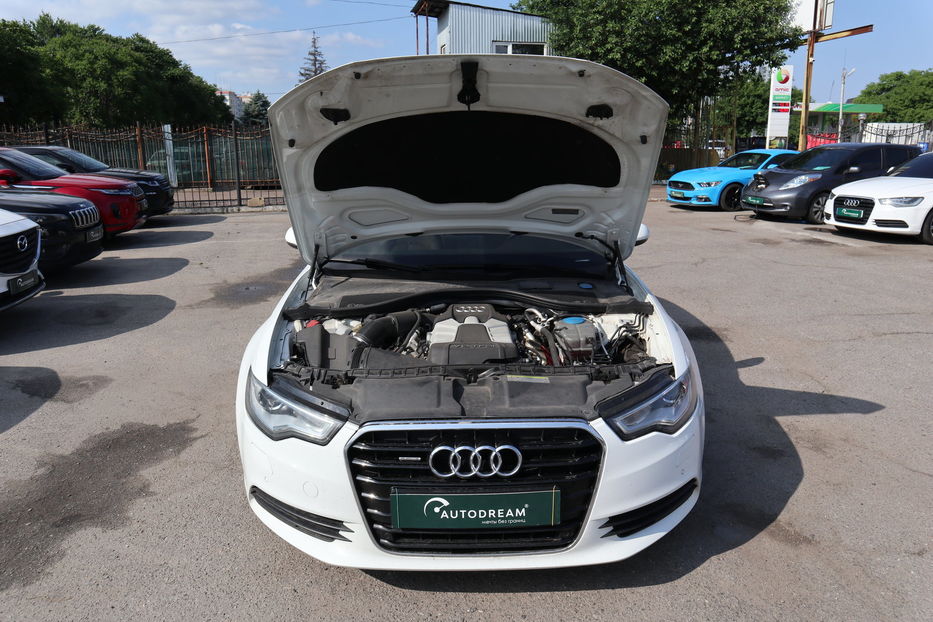 Продам Audi A6 Premium Plus 2012 года в Одессе