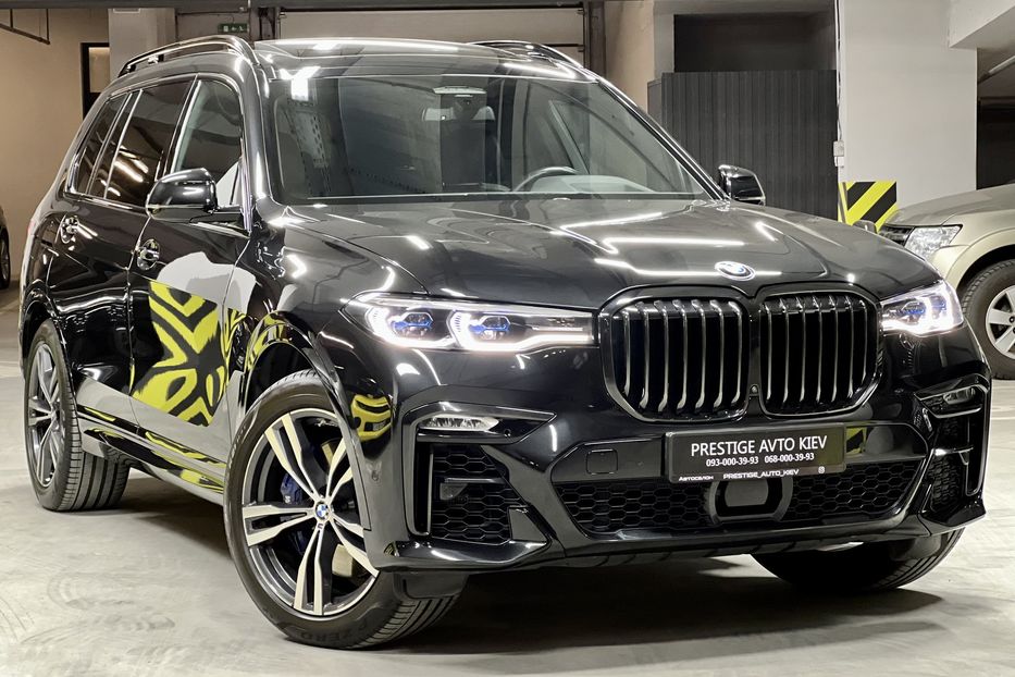 Продам BMW X7 M50D  2020 года в Киеве